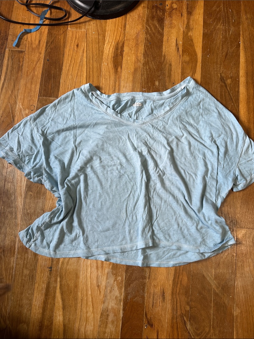 Old Navy Light Blue V-Neck Crop Tee